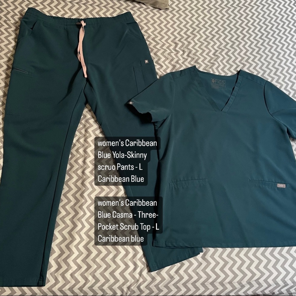 Figs scrubs set
